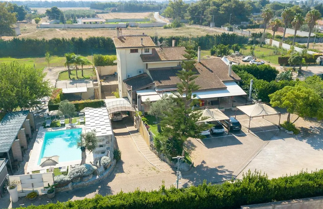 Bed&Breakfast Giardini Di Marzo-1